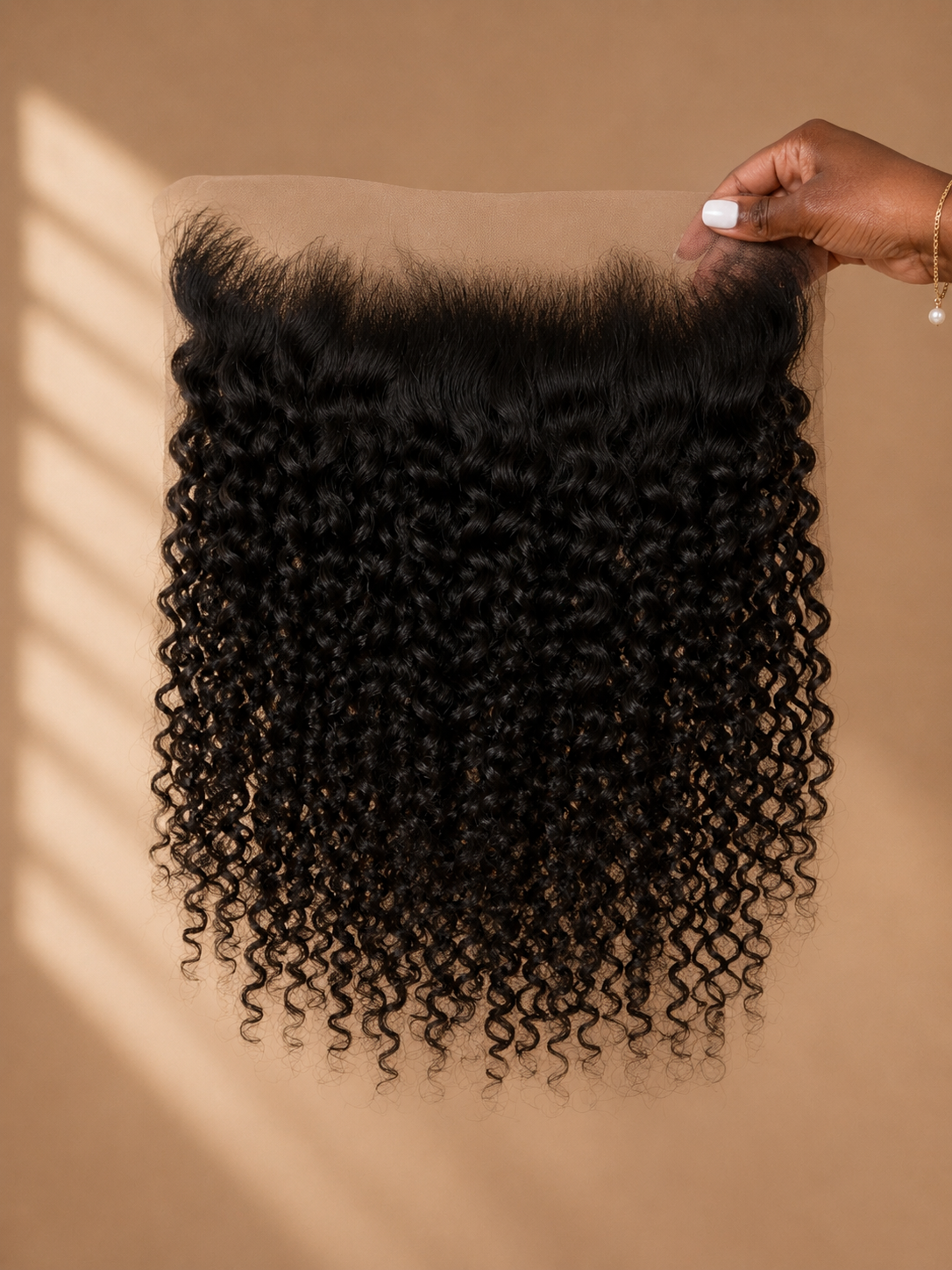 Lua — Frontal 13x4 Vietnamienne HD Curly (Raw Hair)
